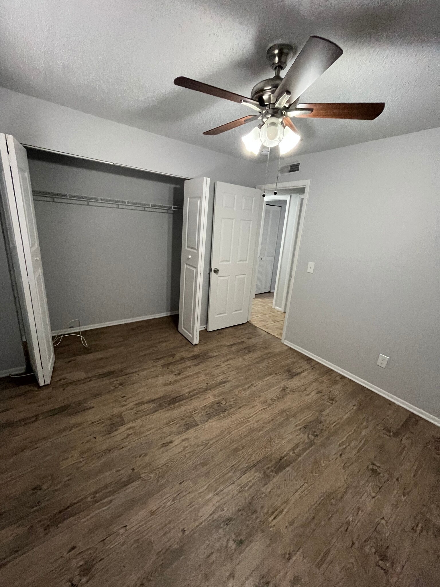 Building Photo - 6912 N 22nd St