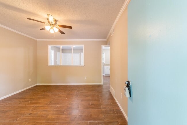 Building Photo - 4468 Tarleton Dr