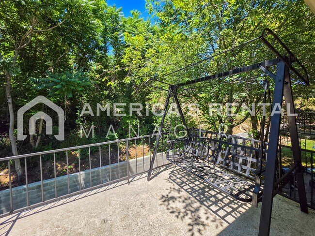 Building Photo - 3441 Sandner Ct