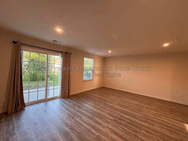 Building Photo - 8604 Red Canyon Way