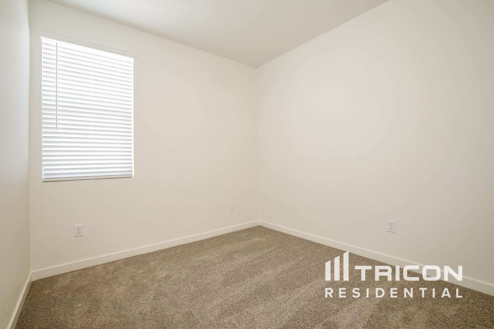 Building Photo - 808 Fire Wheel Dr