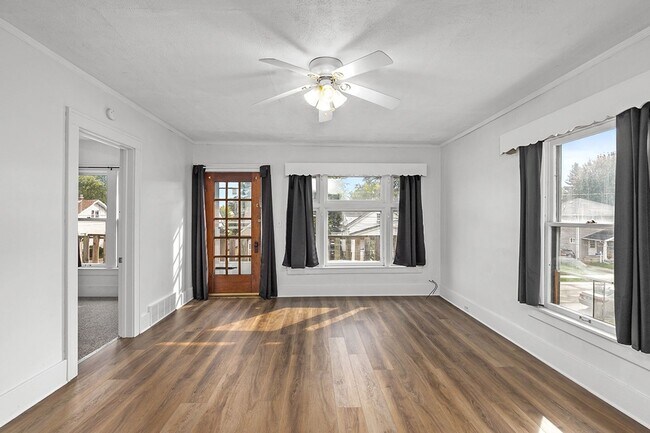 Building Photo - 1639 Wendler Ave SW