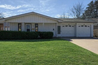 Building Photo - 3309 Miami Ave