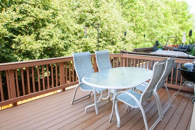 Building Photo - 21672 Kings Crossing Terrace