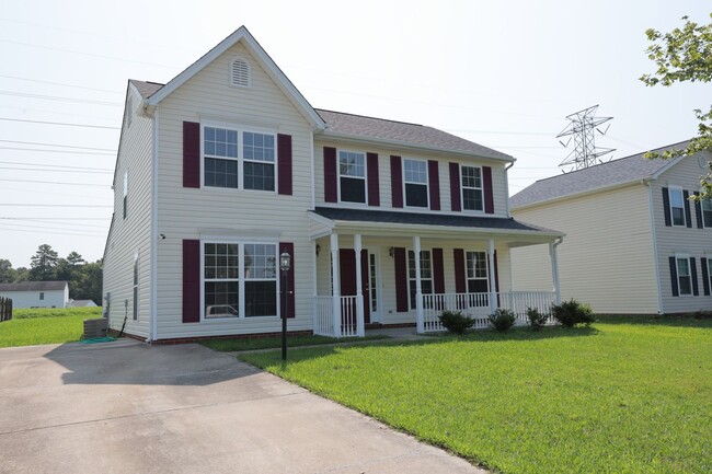 Primary Photo - Spacious Partially Furnished Home in Henrico