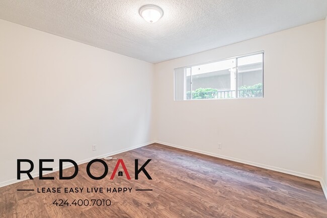 Building Photo - 1533 9th St