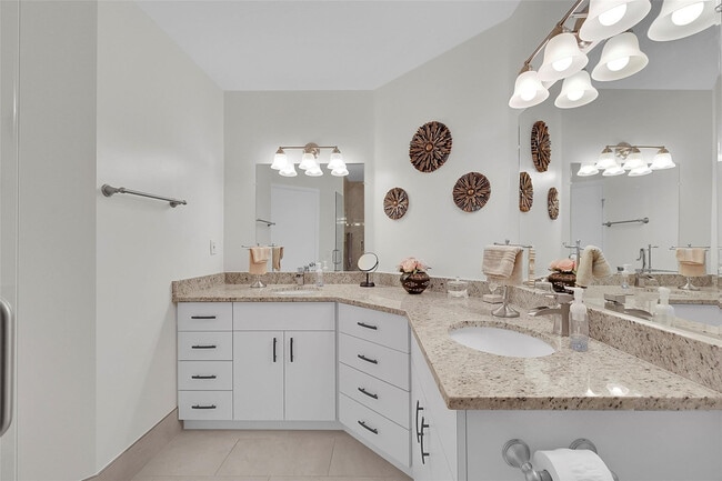 Building Photo - 5133 Brisata Cir