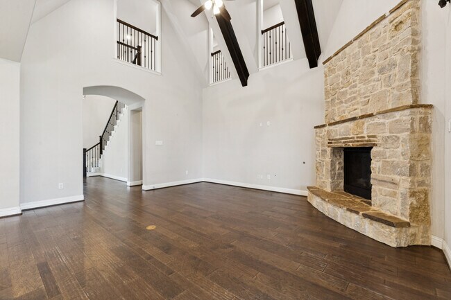 Building Photo - 3432 Belterra Dr