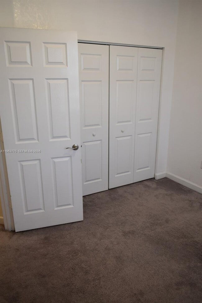 Building Photo - 3392 SE 1st St