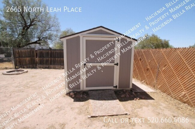 Building Photo - 2665 N Leah Pl