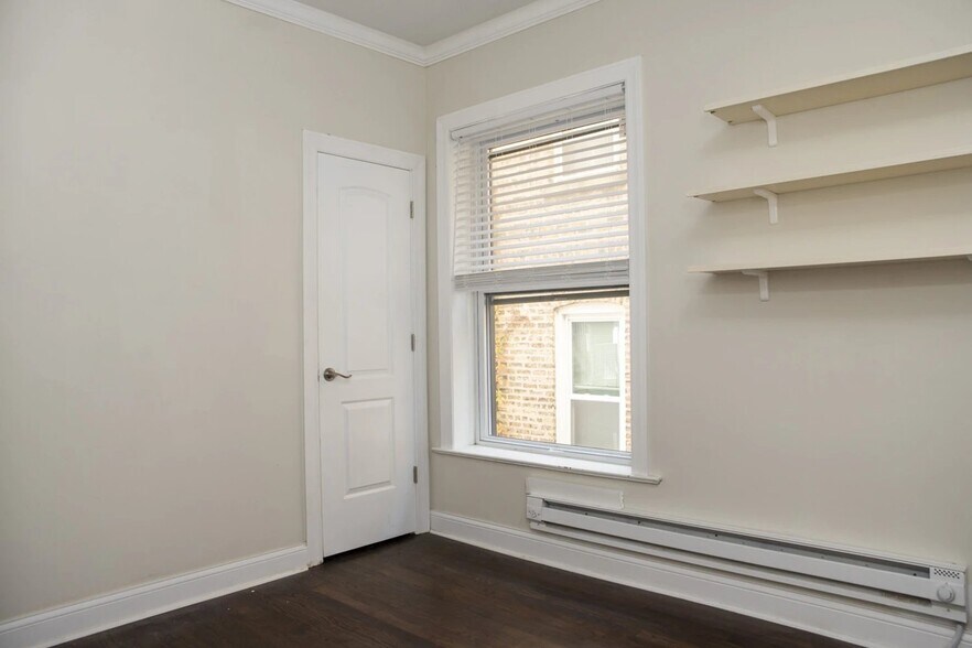 Building Photo - 943 Judson Ave