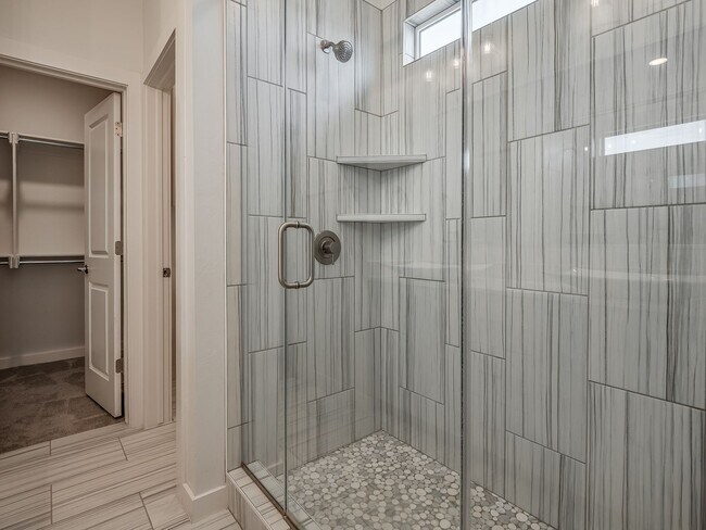 Building Photo - Beautiful New Construction Home in Oklahom...