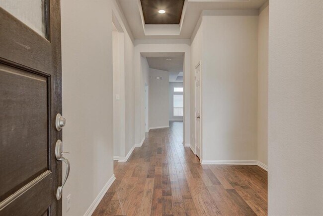 Building Photo - 216 Allegrini St