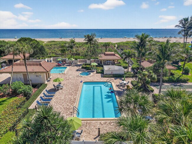 Building Photo - 3400 N Ocean Dr