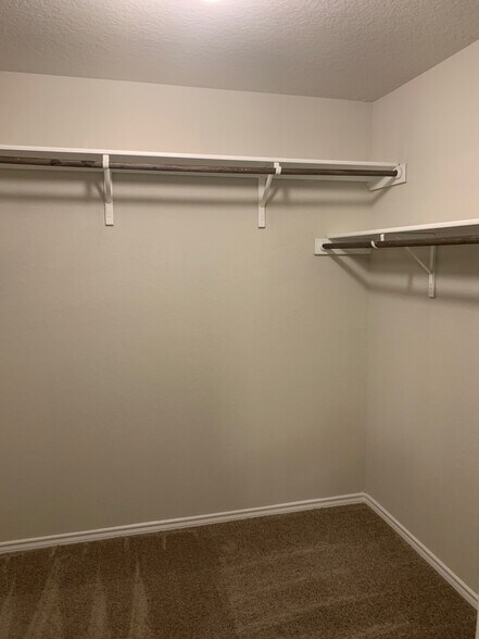 Building Photo - 4114 Mesa Cove