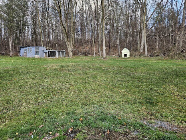 Building Photo - 6711 Vincent Hill Rd