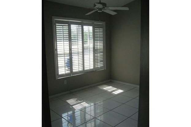 Building Photo - 3745 Fieldstone Blvd