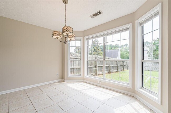 Building Photo - 3301 Avensong Village Cir