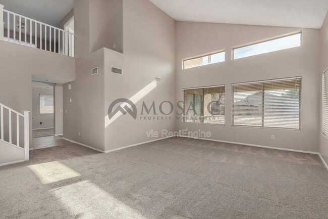 Building Photo - 5215 W Hasan Dr