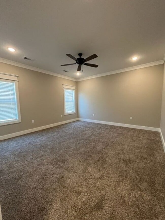 Building Photo - NEW 3 Bed / 2 Bath in Edgemont Subdivision