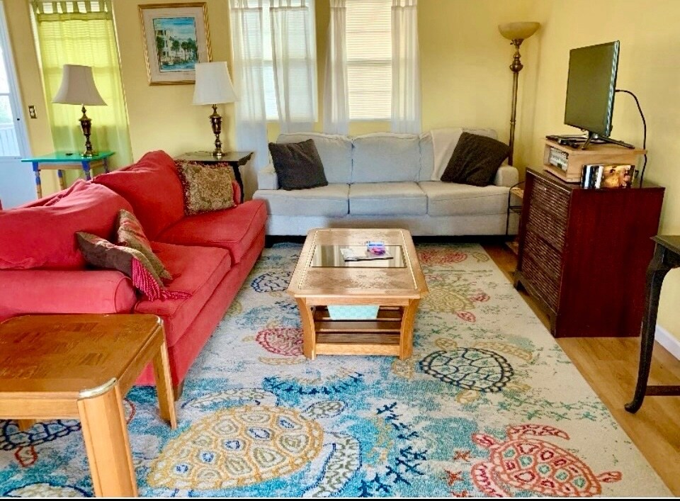 Building Photo - 8 Lighthouse Ln