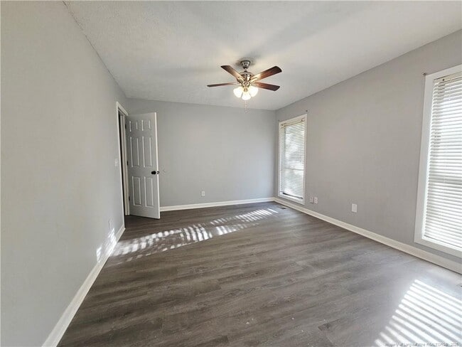 Building Photo - 7132 Old Castle Dr