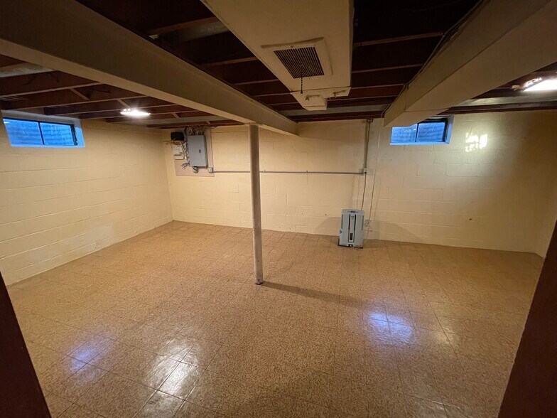 Building Photo - 3216 Batesfield Rd