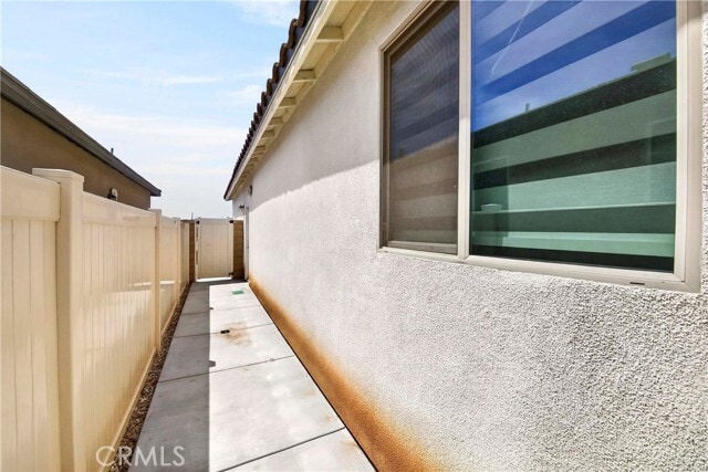 Building Photo - 9521 Venetian Wy
