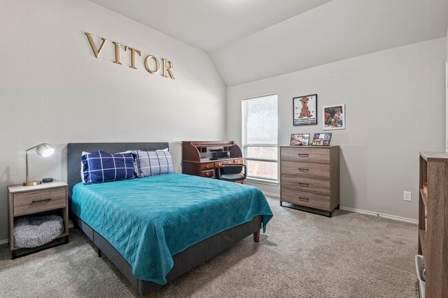 Building Photo - 23322 Amoroso St