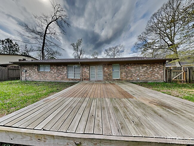 Building Photo - 25568 Dogwood Ln