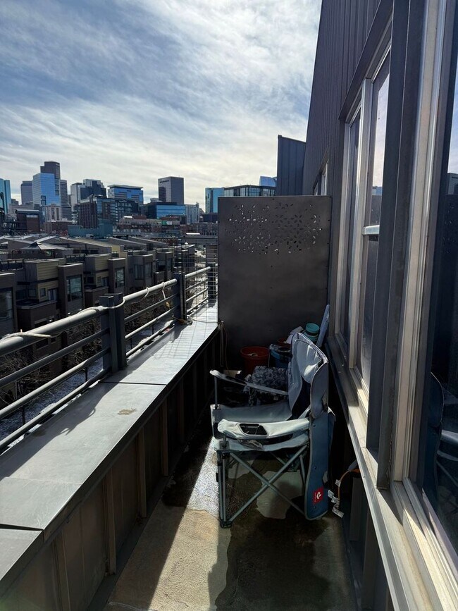 Building Photo - Full Service Executive Fully Furnished All Inclusive Architectural Penthouse Loft Downtown Denver