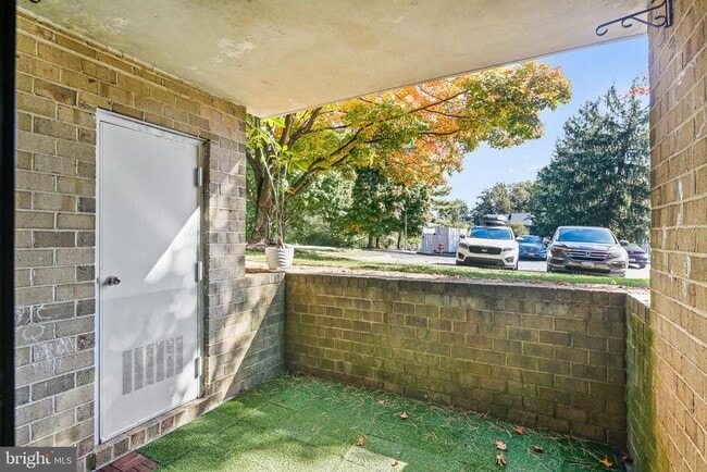 Building Photo - 2 Bailiffs Ct