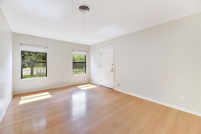 Building Photo - 4702 Philco Dr