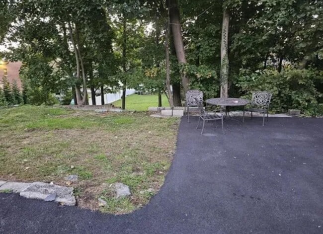 Building Photo - 44 Milton St