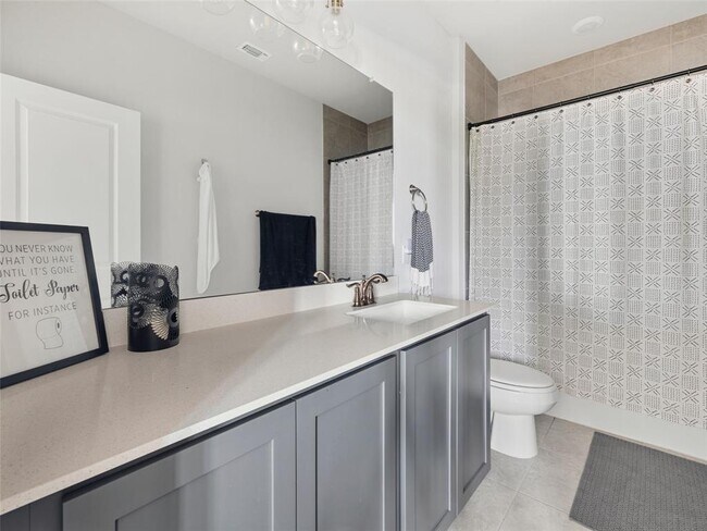 Building Photo - 8112 Talferd Trl