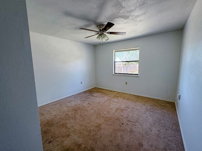 Building Photo - 3021 Del Sur