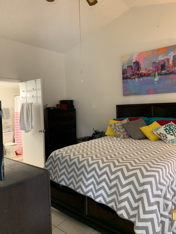 Building Photo - 2445 SW 18th Terrace