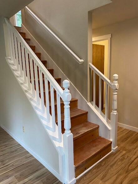 Building Photo - 7233 Stanford Ct NW