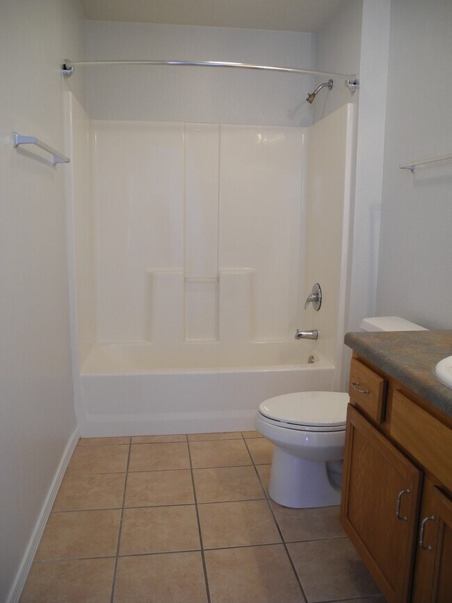 Building Photo - Condominium in Academy Commons