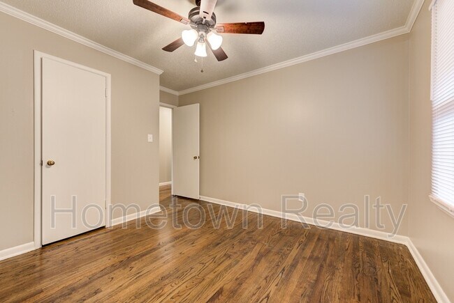 Building Photo - 2622 NW 42nd St