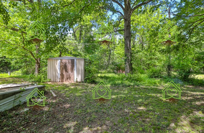 Building Photo - 2509 E Pine Grove Pl