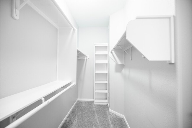 Building Photo - 13165 Snow Ln