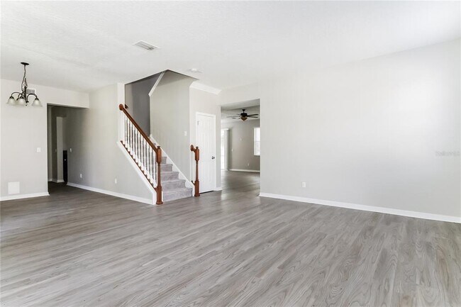 Building Photo - 7412 Bridgeview Dr