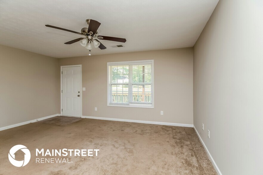 Building Photo - 145 Mountain Way