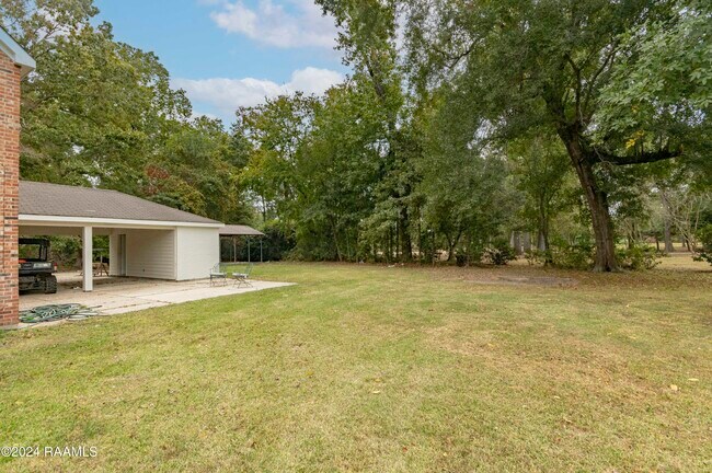 Building Photo - 308 Burdin Rd