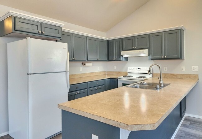 Building Photo - 3 Bedroom 2 Bath Home in Arlington