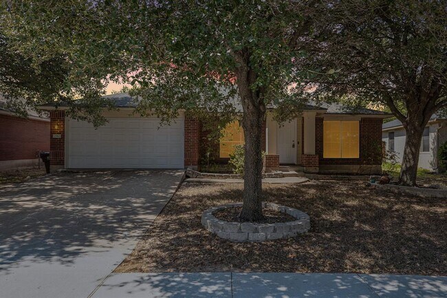 Building Photo - 2560 Vernell Way