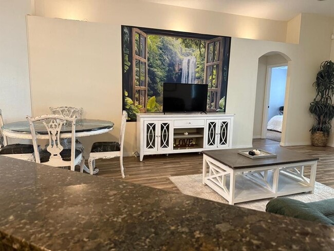 Building Photo - 3201 Saturn Ct