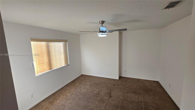 Building Photo - 30544 Latourette Dr