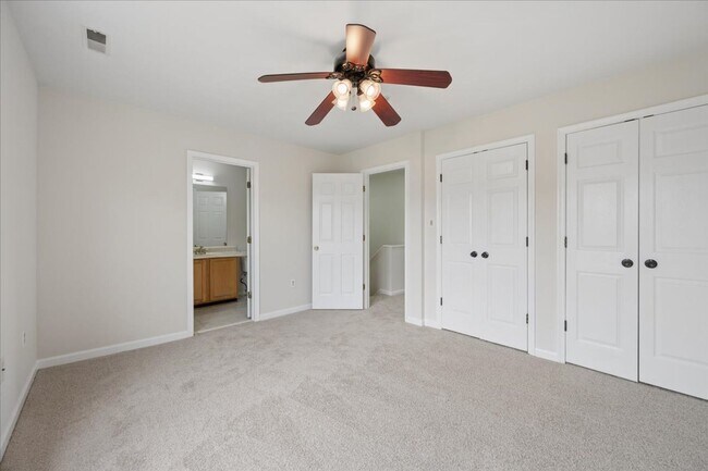 Building Photo - 442 Blossom Ln